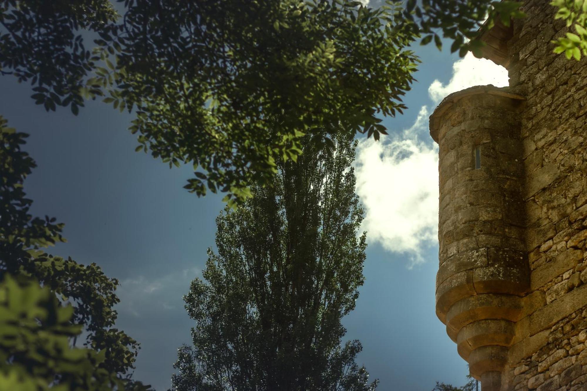 Le Chateau De Sorgues Cornus Экстерьер фото